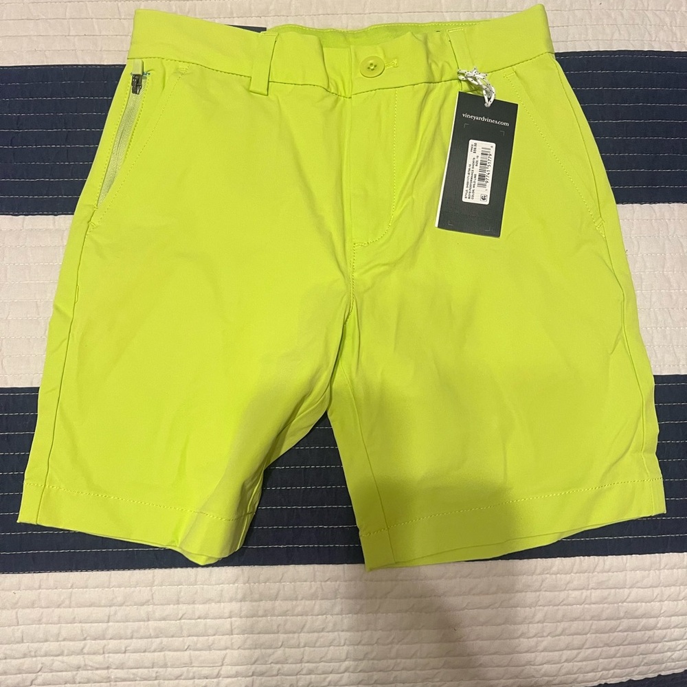 Vineyard Vines Boys Performance Shorts Size 10